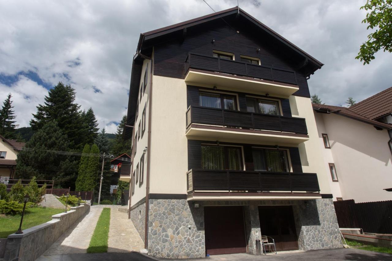 Pension Carmen'S Mansion A Sinaia Exterior photo